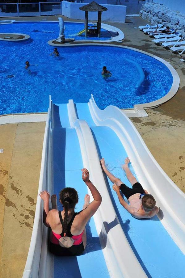 Mobil Home Parfait Etat Sur Camping Arvert Exterior foto